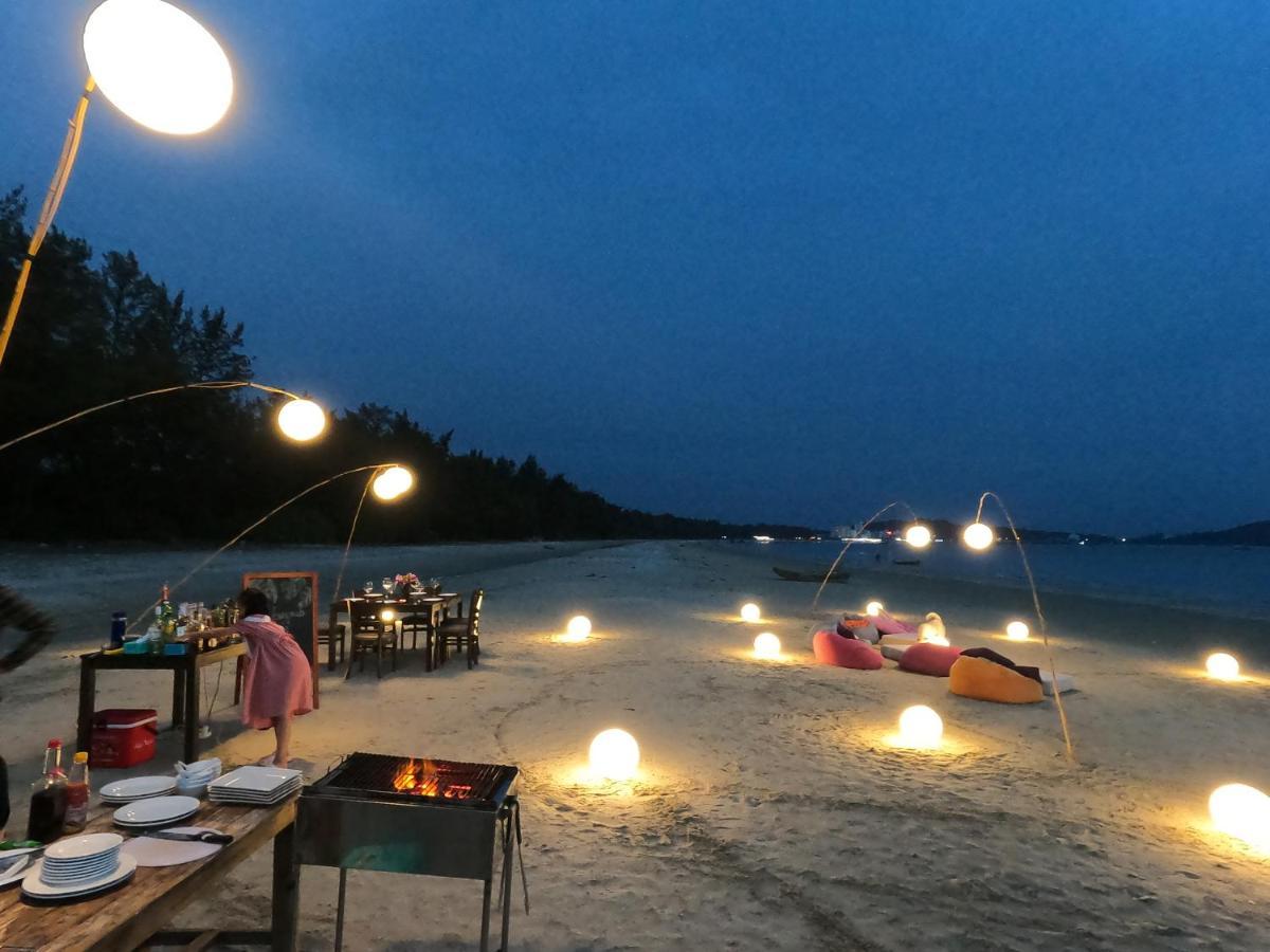 Coto Island Beach Village Homestay เดาโกโต ภายนอก รูปภาพ